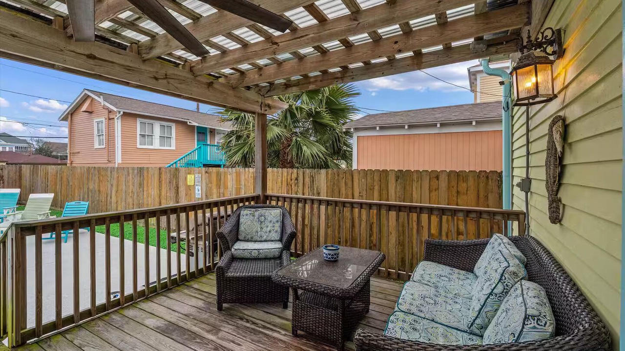 Photo of Patio Balcony in San Jacinto