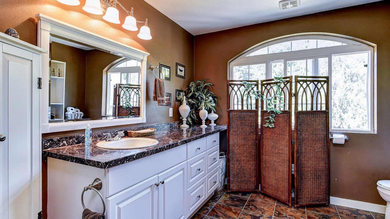 Photo of Bathroom in Monroe