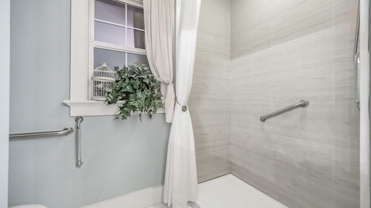 Photo of Bathroom in Monroe