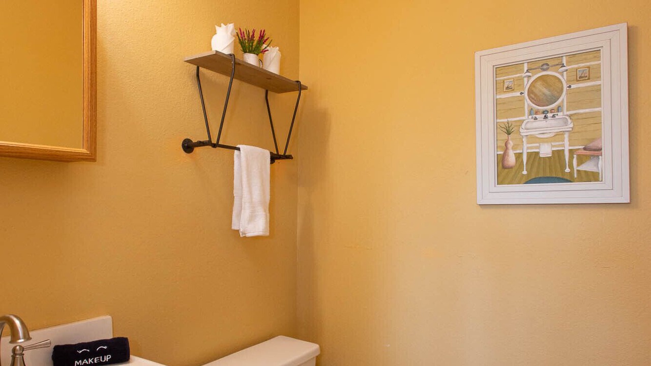Photo of Bathroom in Enchanted Oaks