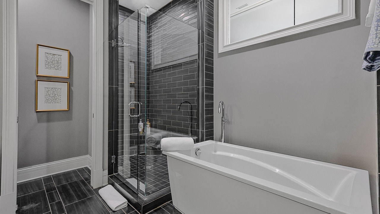 Photo of Bathroom in West End
