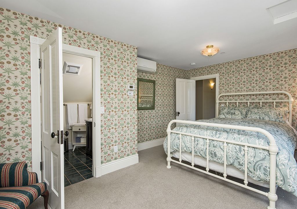 Photo of Bedroom in Healdsburg