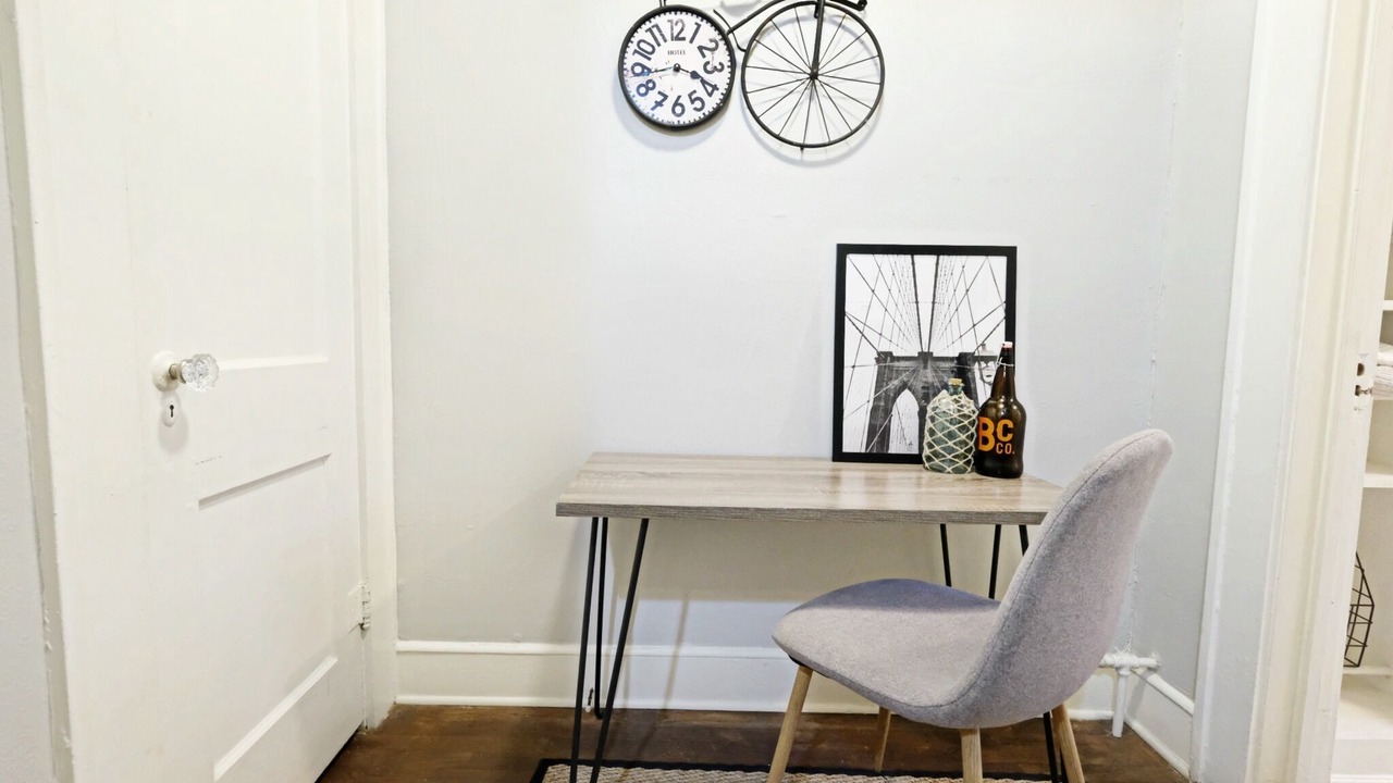 Photo of Bedroom in Lower Greenville