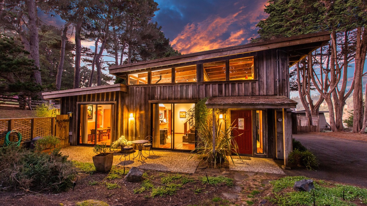 Photo of Others in Mendocino