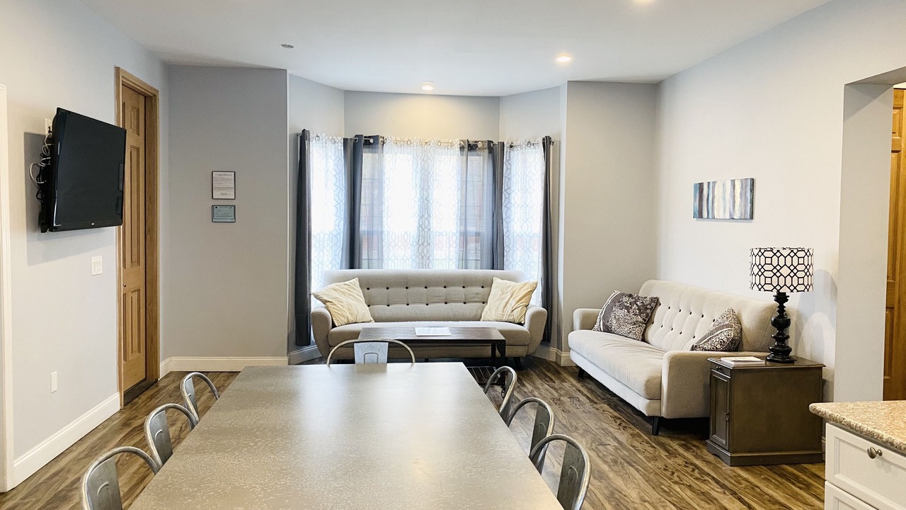 Photo of Livingroom in Watkins Glen