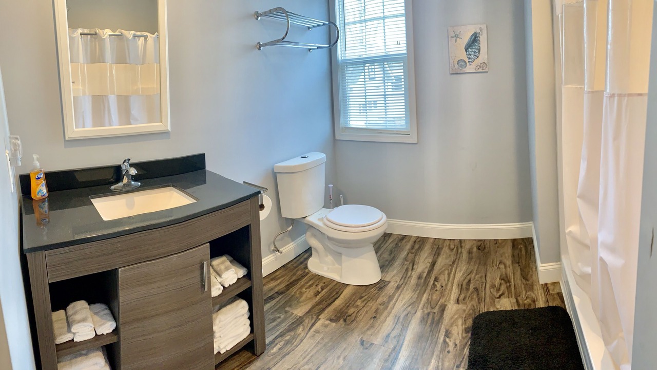 Photo of Bathroom in Watkins Glen