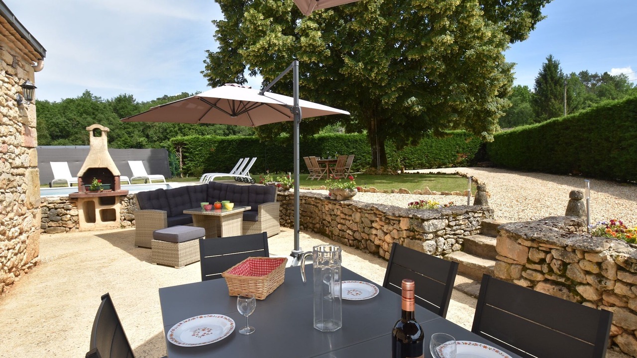 Photo of Patio Balcony in Saint-Leon-sur-Vezere