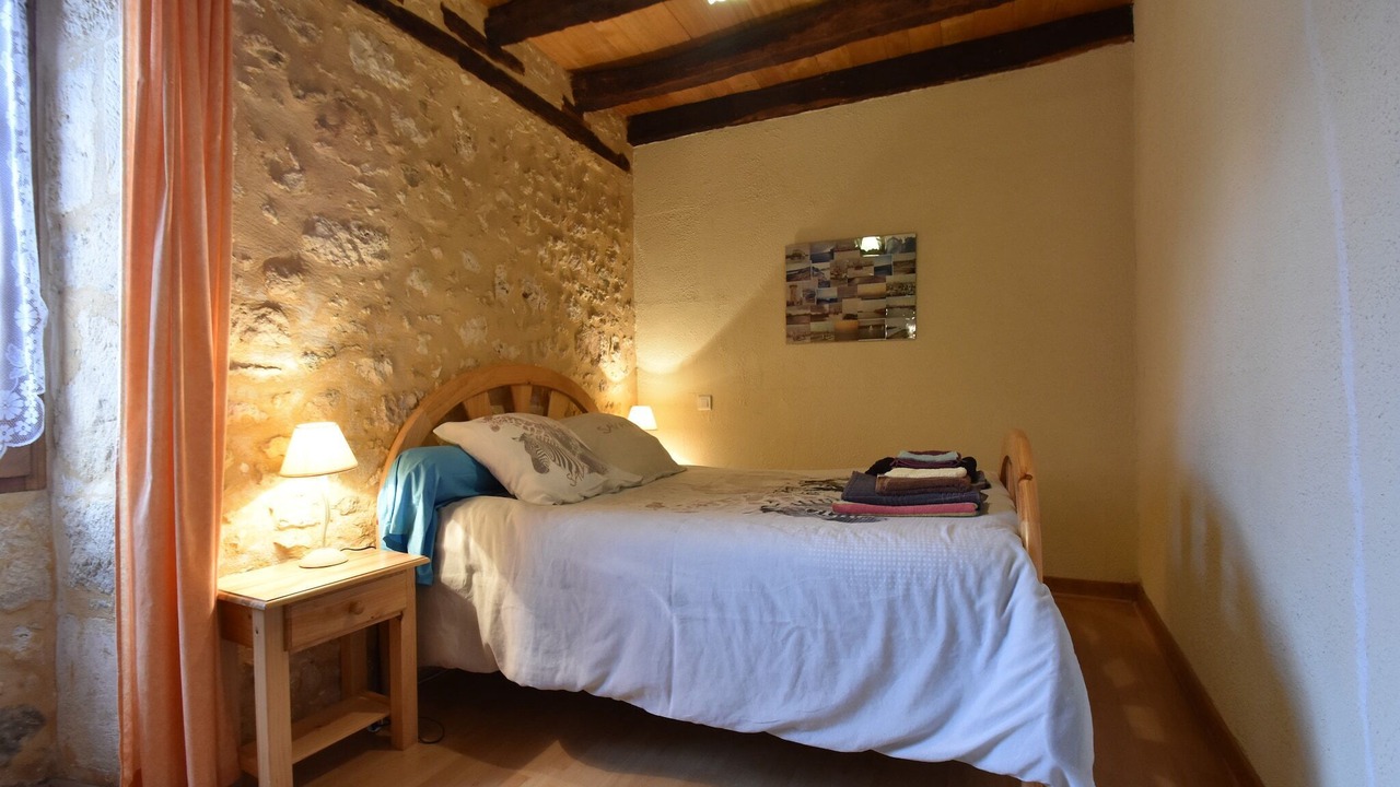 Photo of Others in Saint-Leon-sur-Vezere