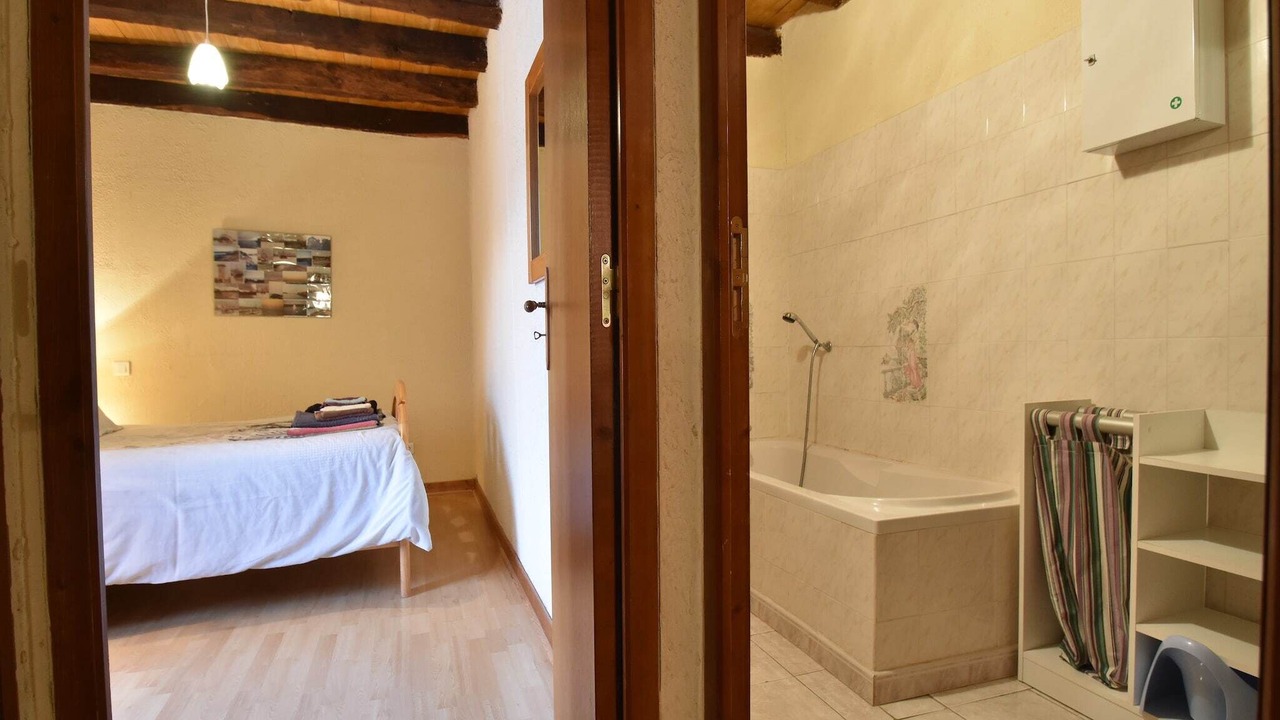 Photo of Others in Saint-Leon-sur-Vezere