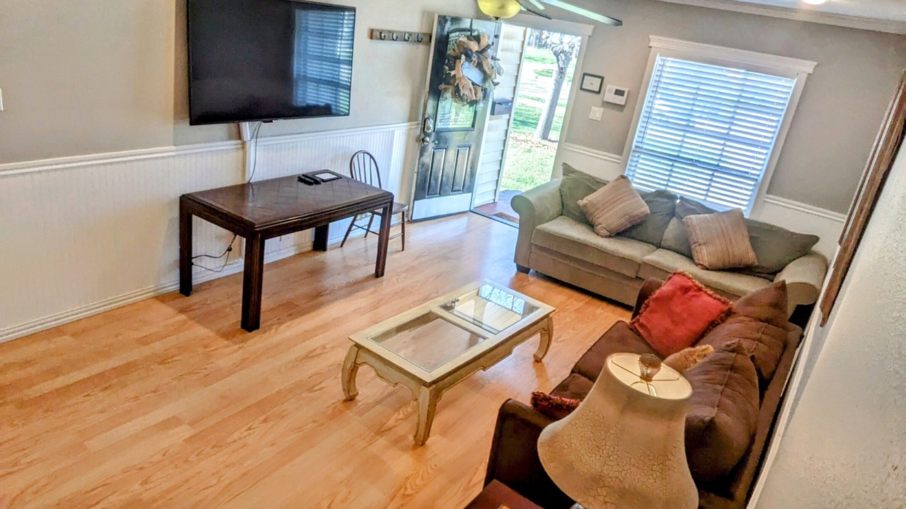 Photo of Livingroom in Wichita Falls