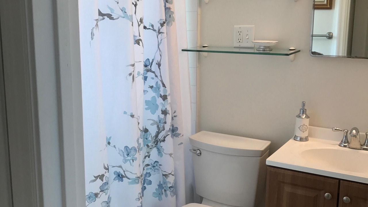 Photo of Bathroom in Grandview Heights