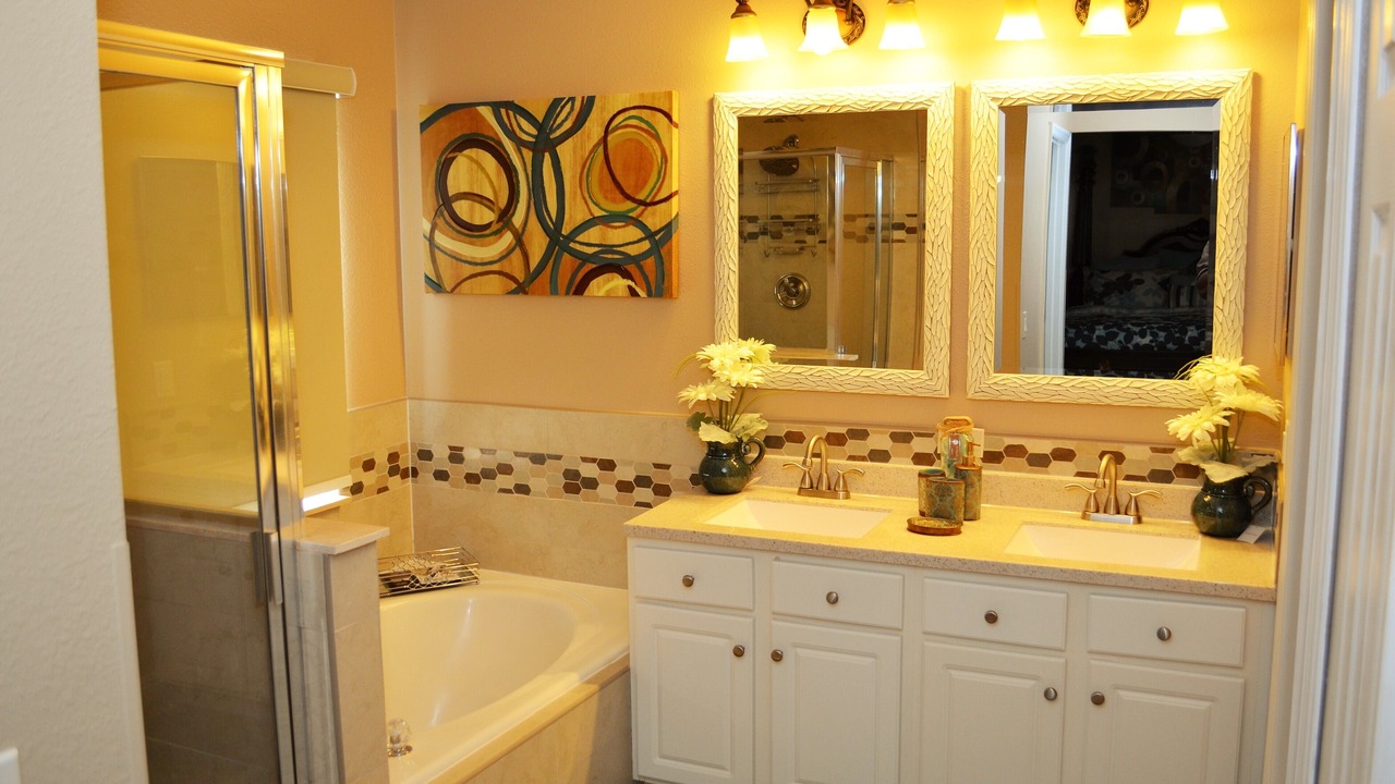 Photo of Bathroom in Creekside