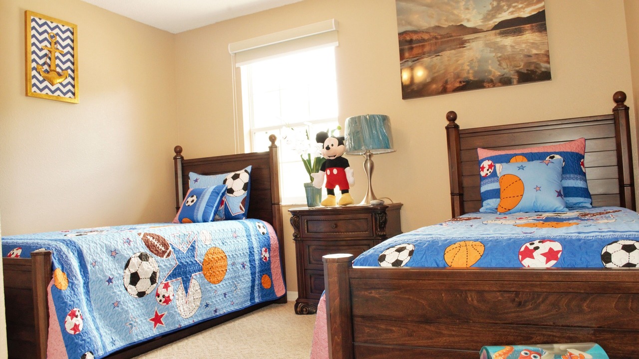 Photo of Bedroom in Creekside