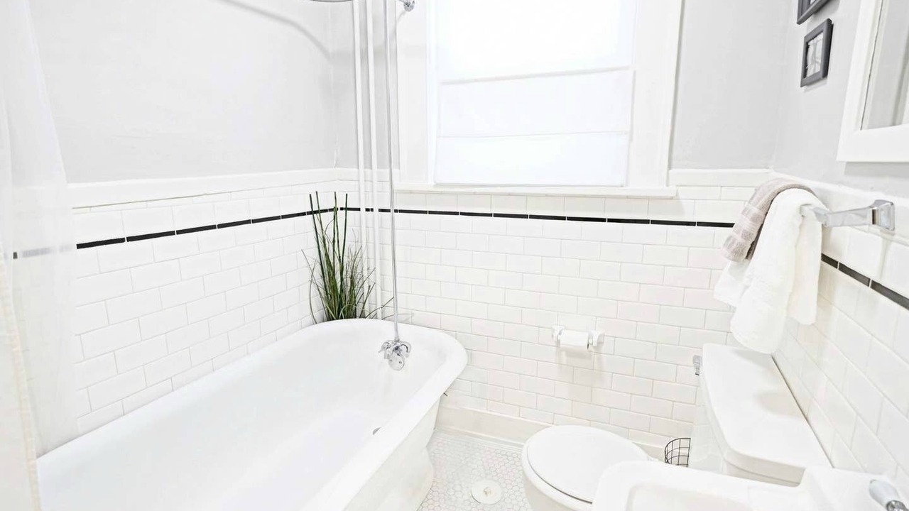 Photo of Bathroom in Lower Greenville