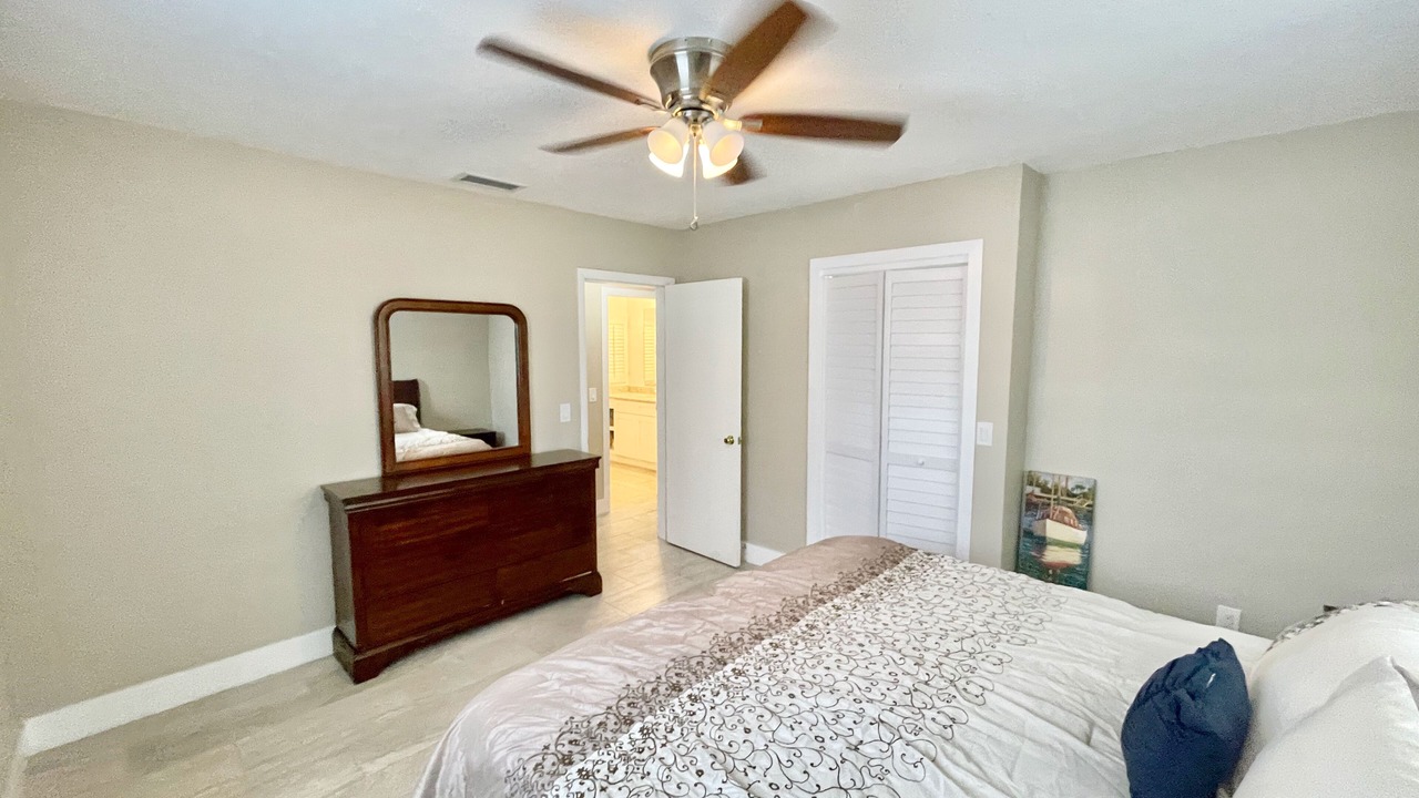 Photo of Bedroom in Orient Park