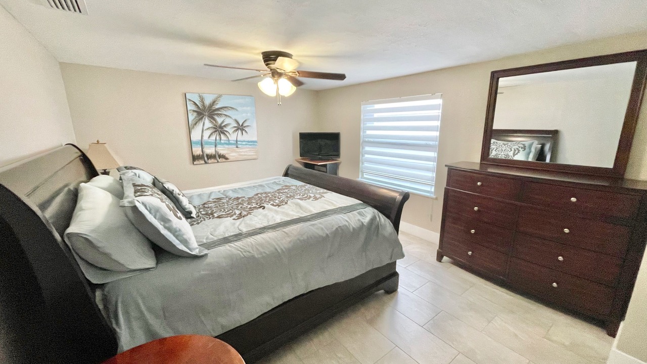 Photo of Bedroom in Orient Park