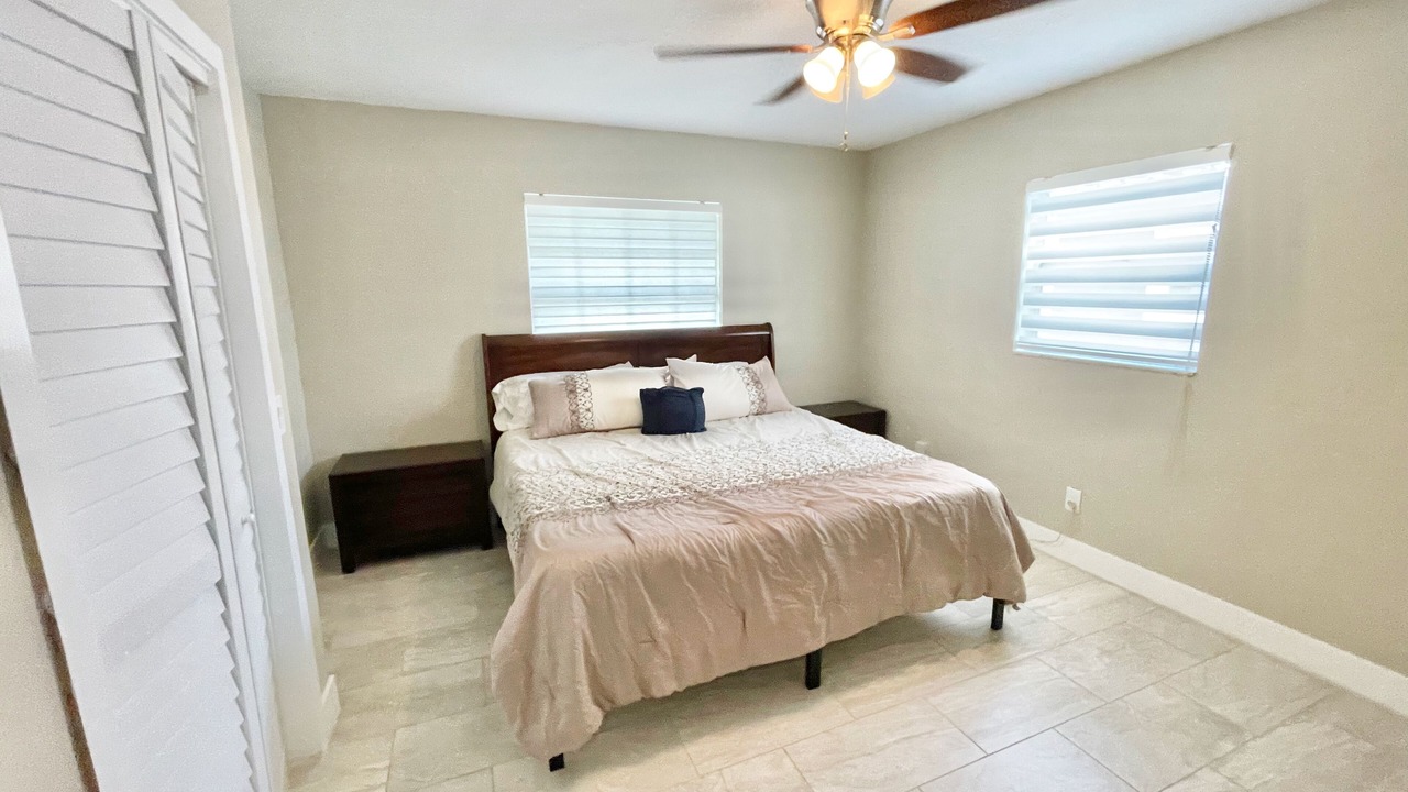 Photo of Bedroom in Orient Park