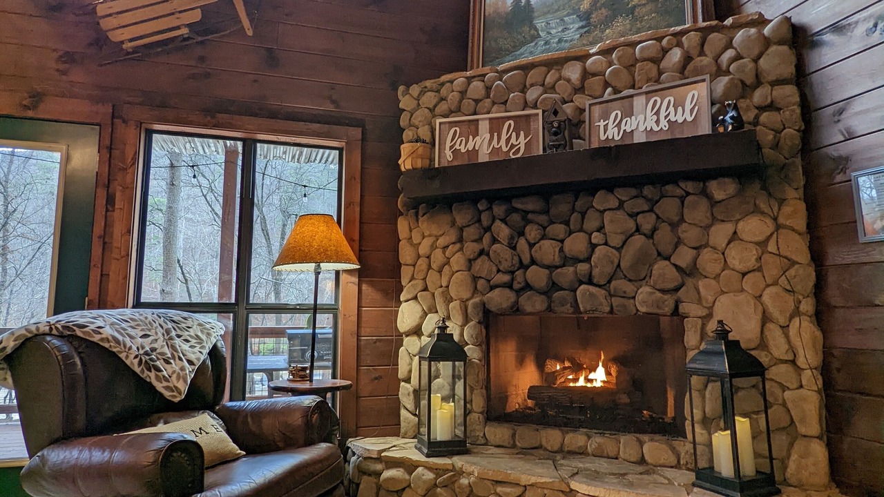 Photo of Bedroom in Ellijay