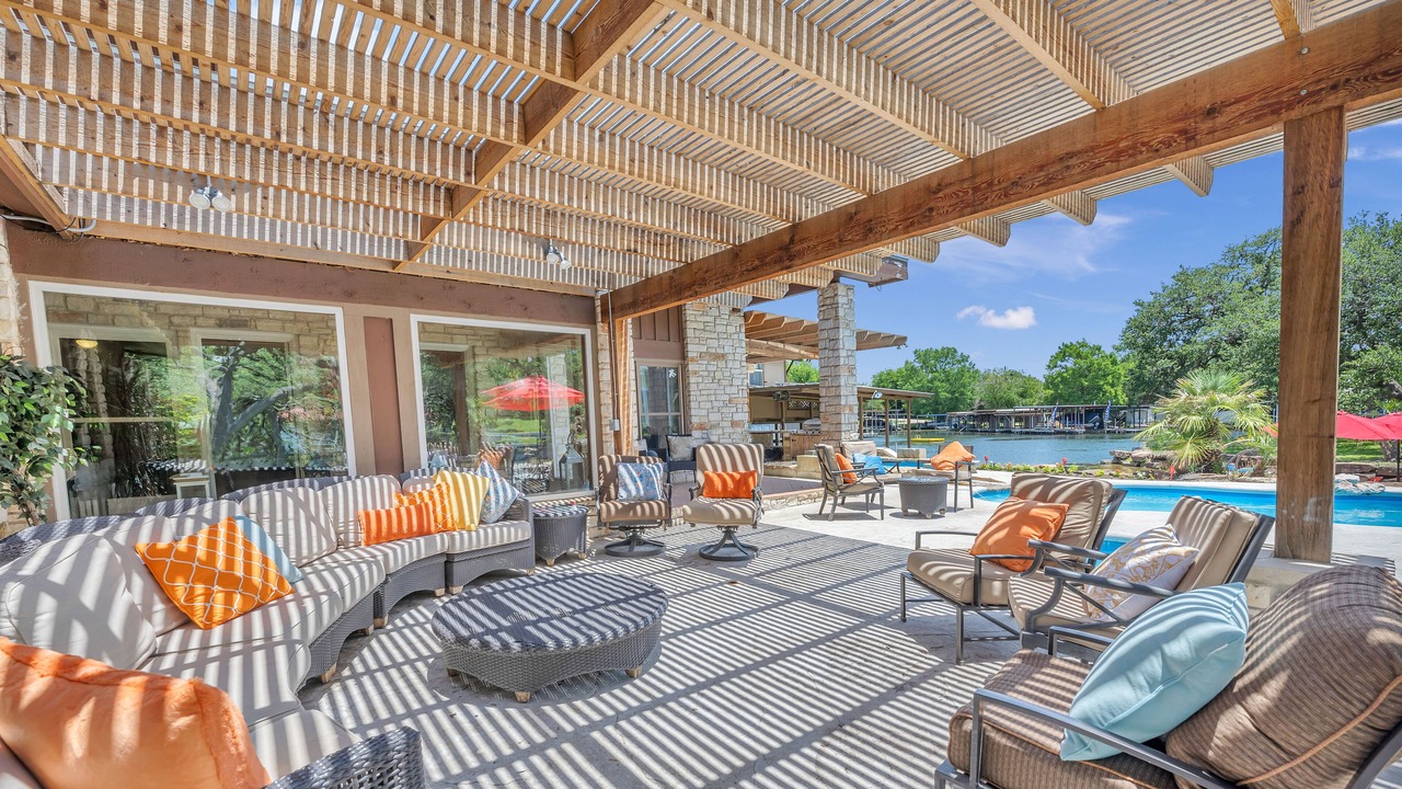 Photo of Outdoor in Kingsland