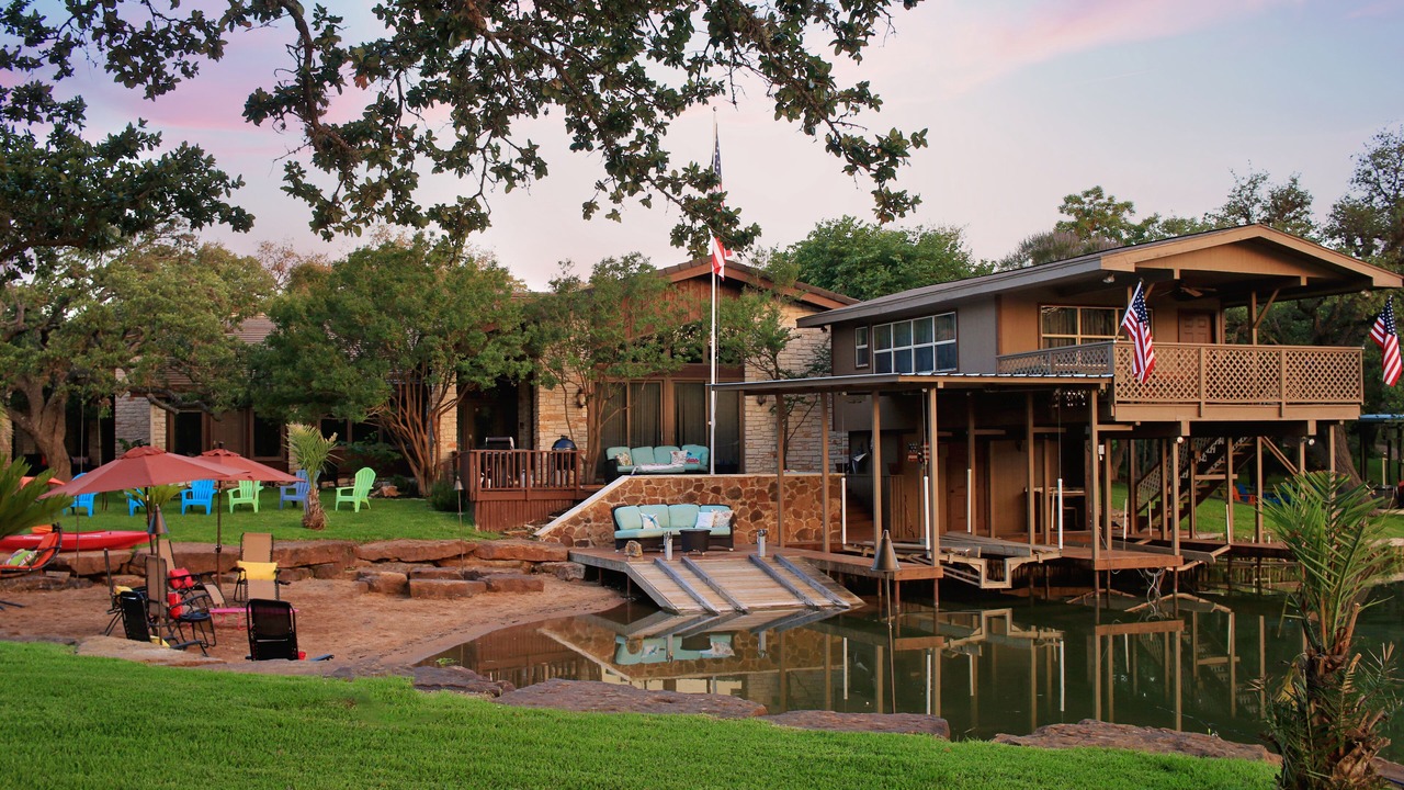 Photo of Outdoor in Kingsland