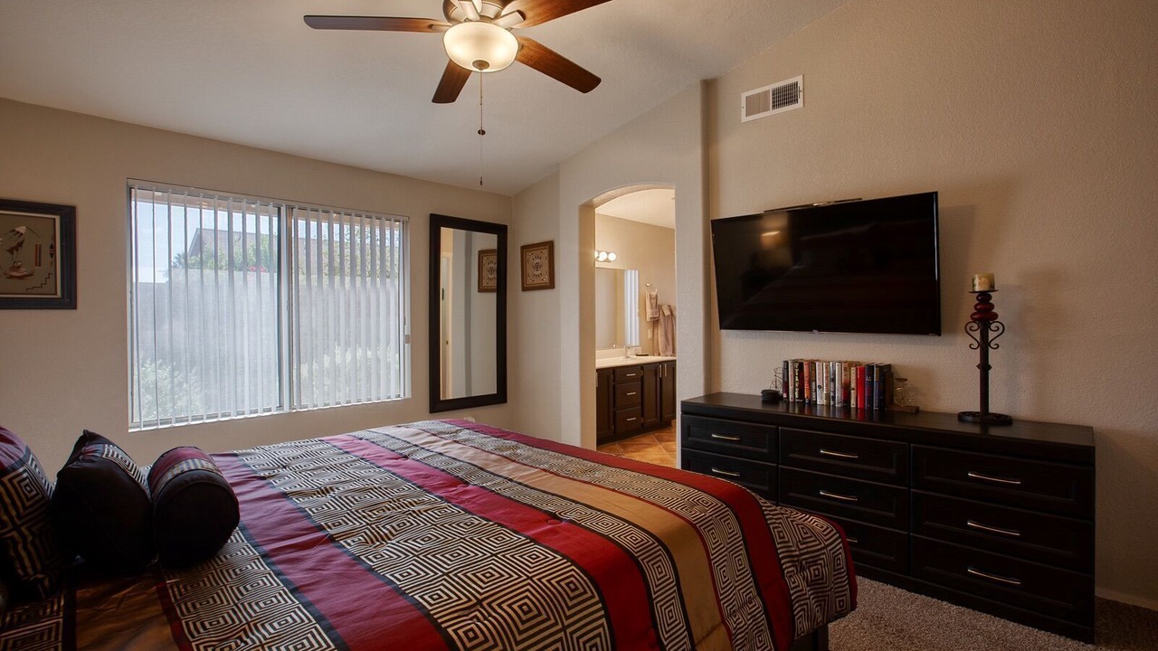 Photo of Bedroom in Glendale