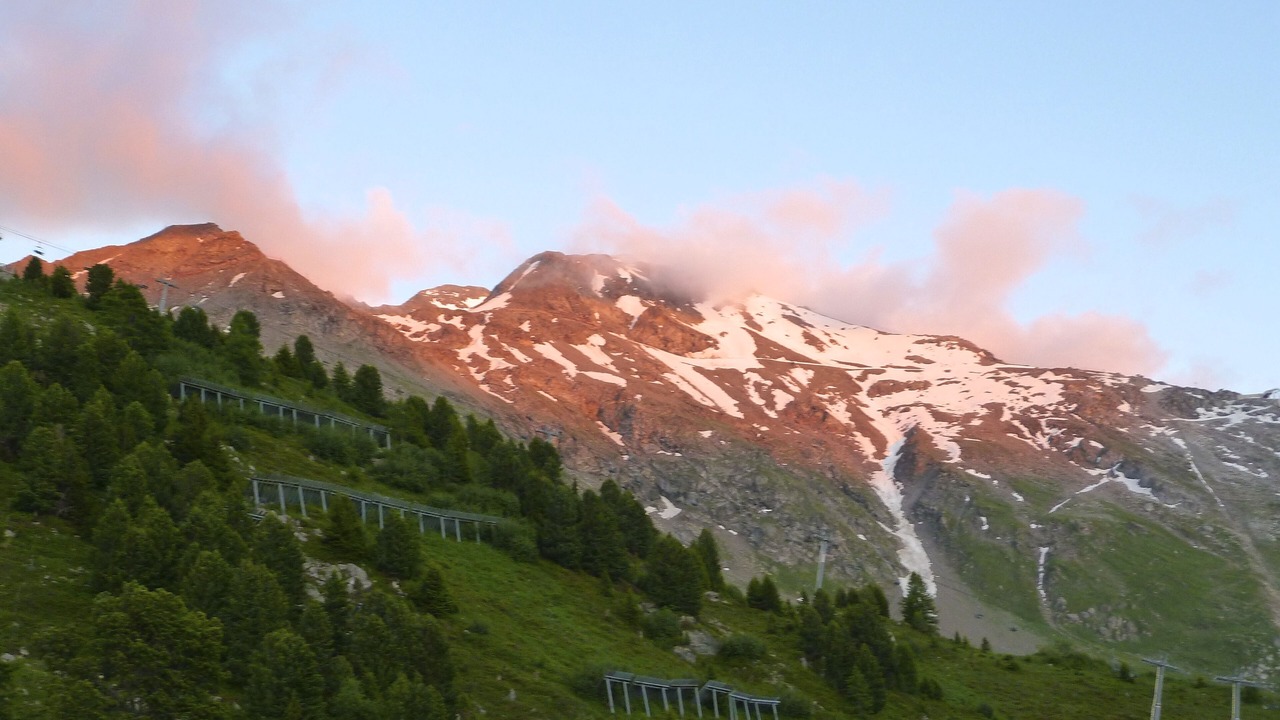 Photo of Outdoor in Arc-2000