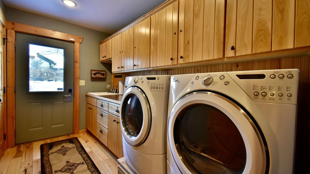 Photo of Bedroom in Walker