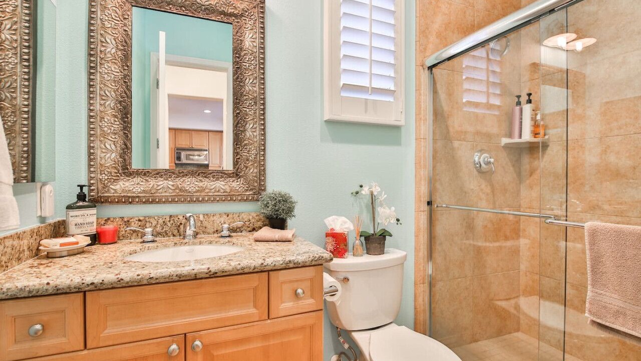 Photo of Bathroom in La Quinta