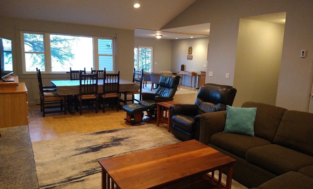 Photo of Livingroom in Town of Torrey