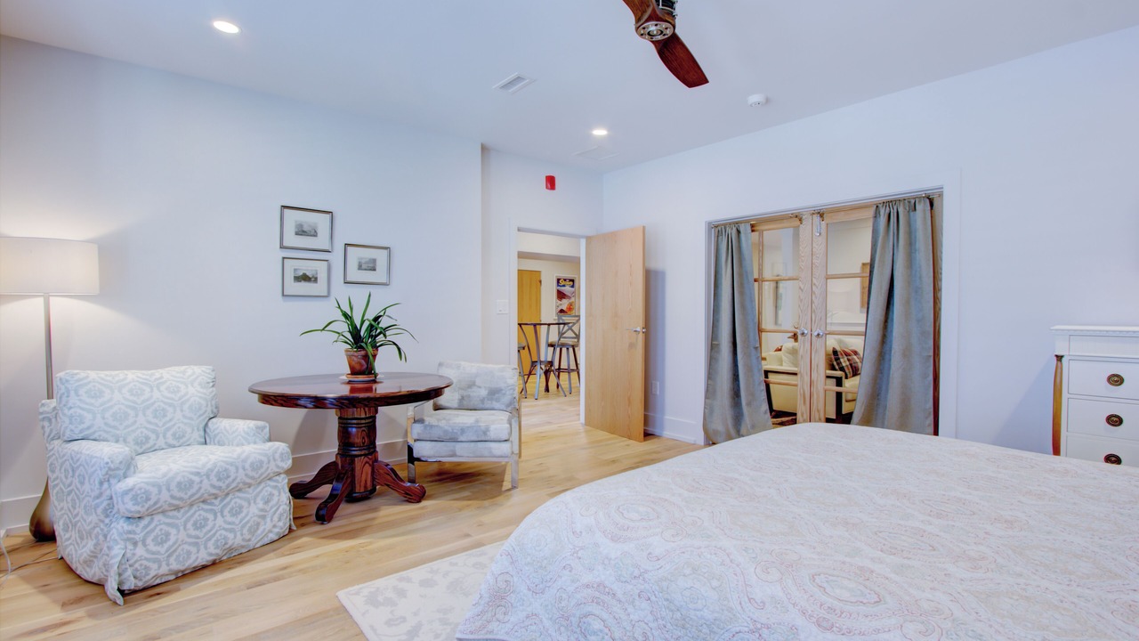 Photo of Bedroom in Charleston Historic District