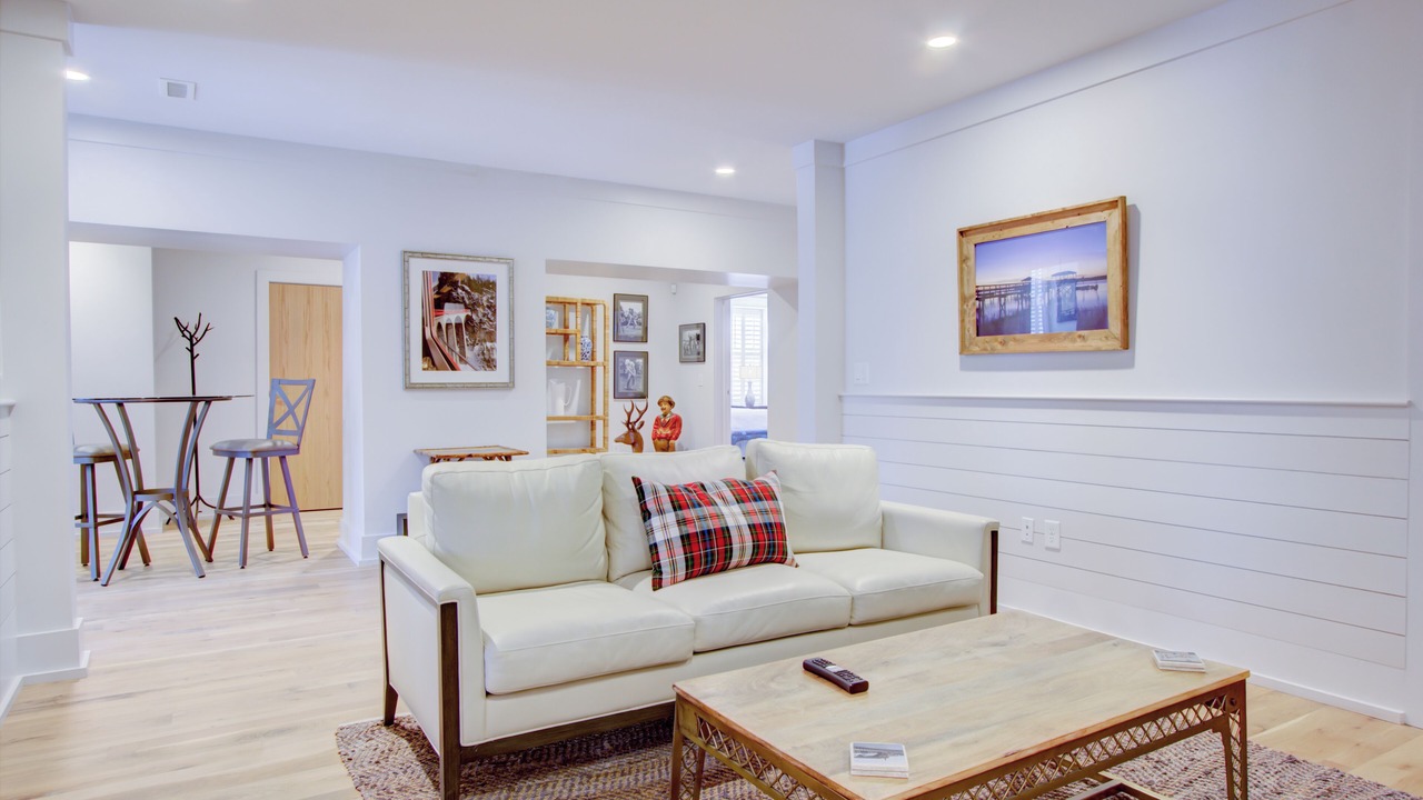 Photo of Livingroom in Charleston Historic District