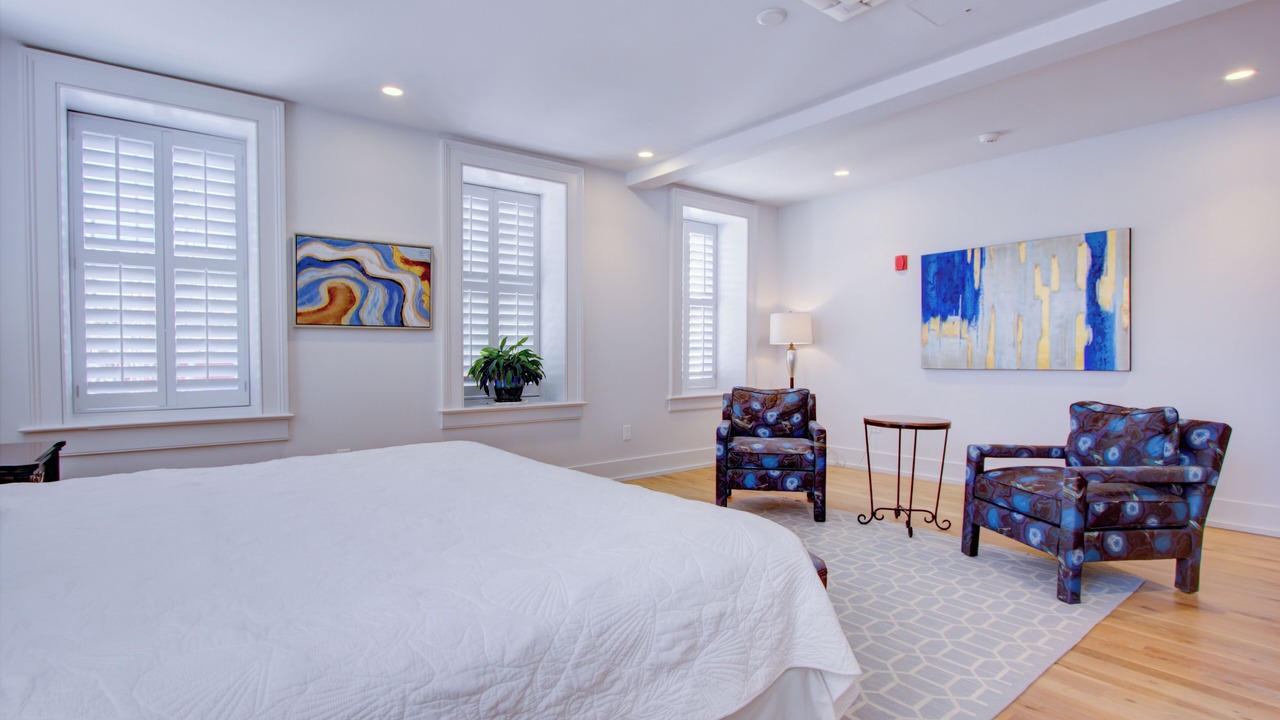 Photo of Bedroom in Charleston Historic District