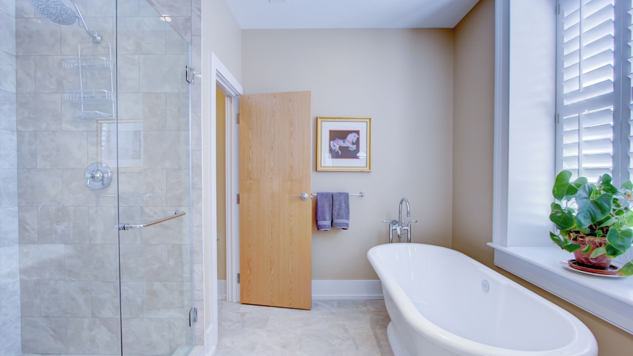 Photo of Bathroom in Charleston Historic District