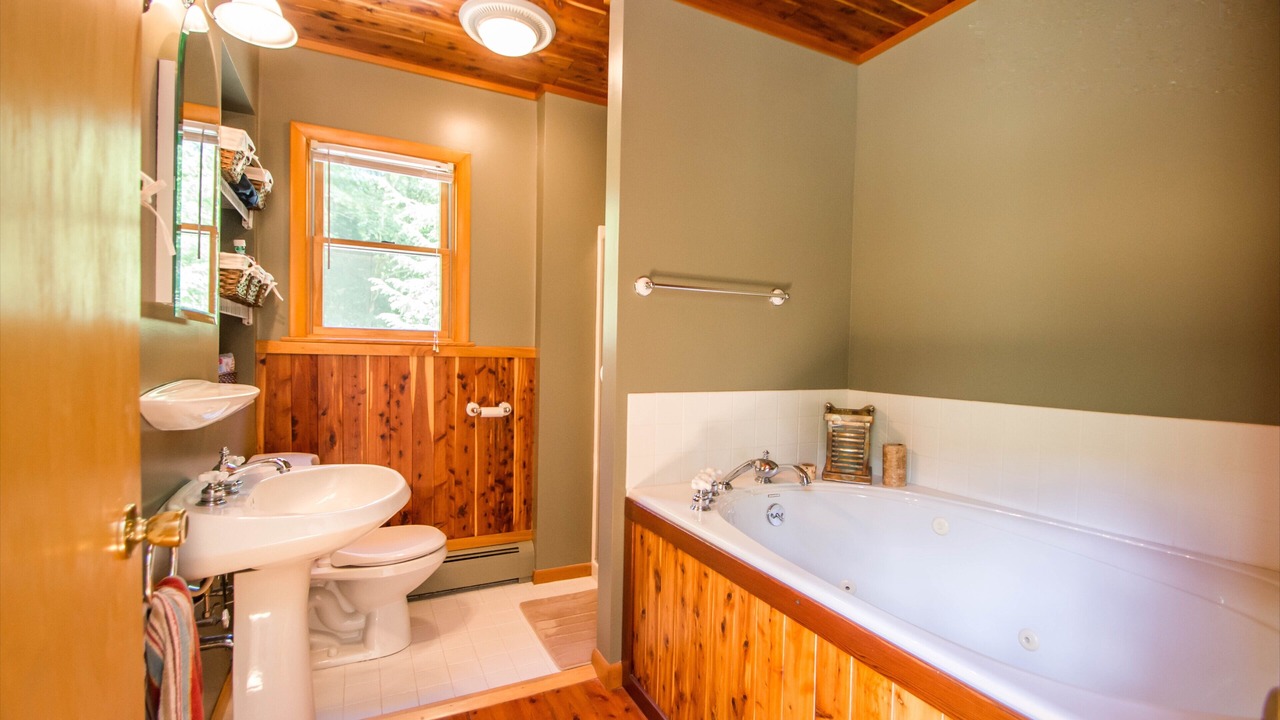 Photo of Others in Bodines