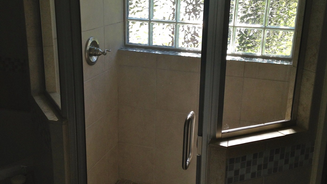 Photo of Bathroom in Hollister