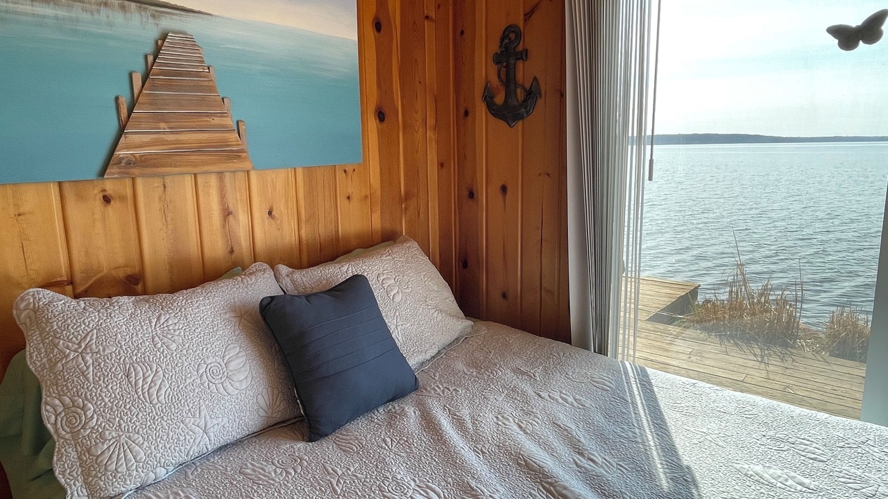 Photo of Bedroom in Indian River