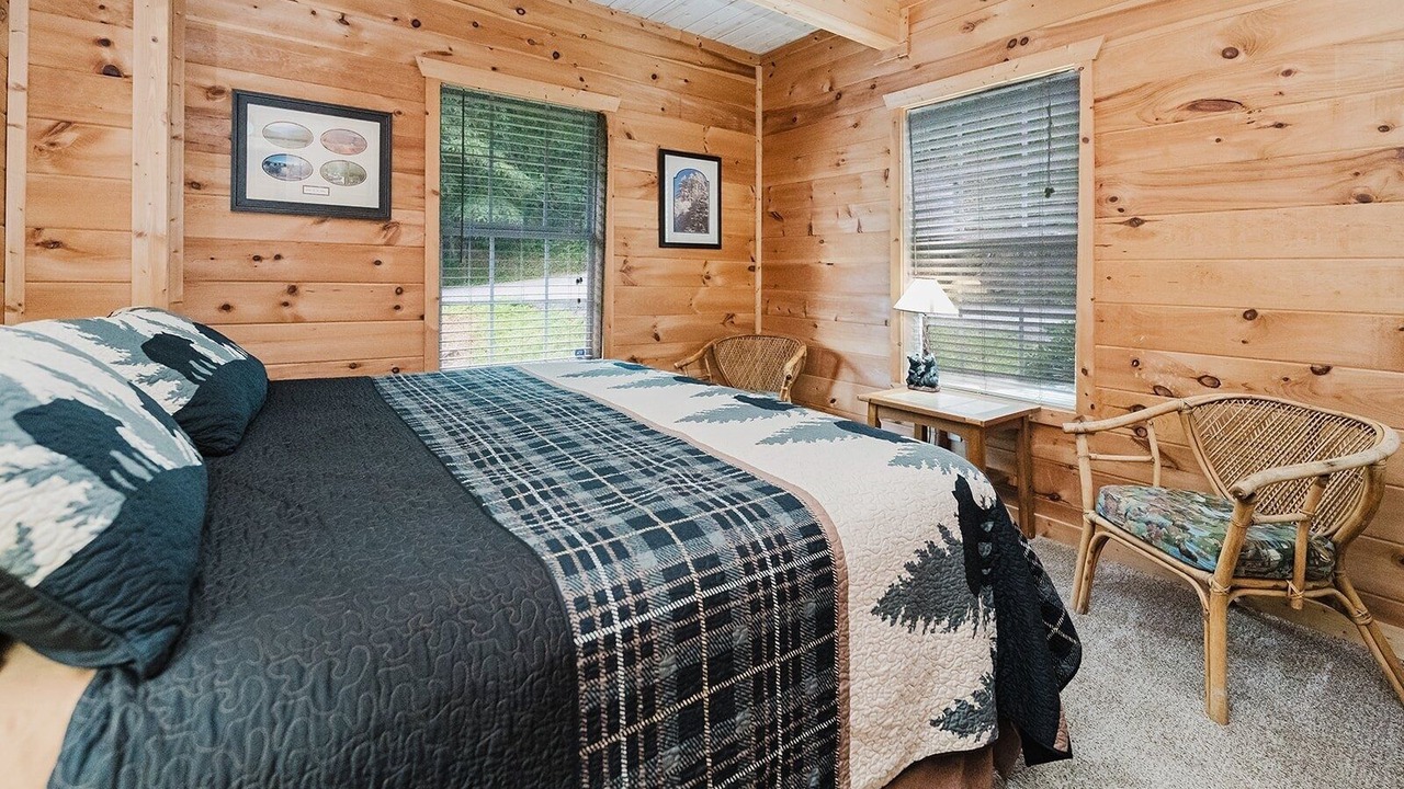 Photo of Bedroom in Chalet Village