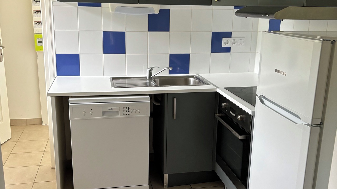 Photo of Kitchen in Parentis-en-Born
