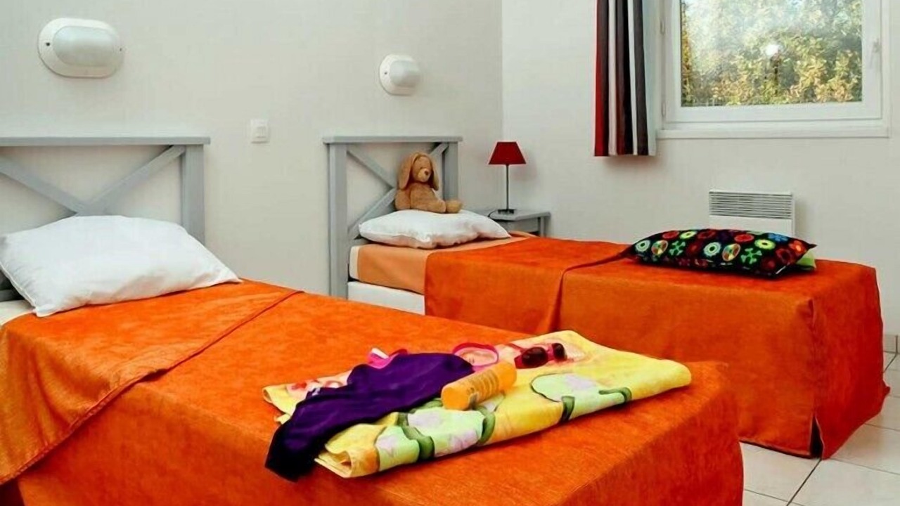 Photo of Bedroom in Parentis-en-Born