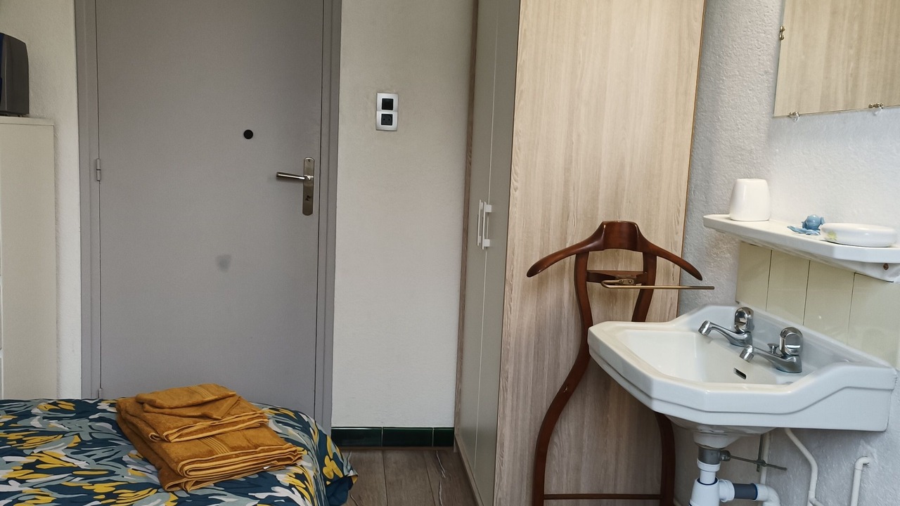 Photo of Bedroom in Saint-Cyprien Plage