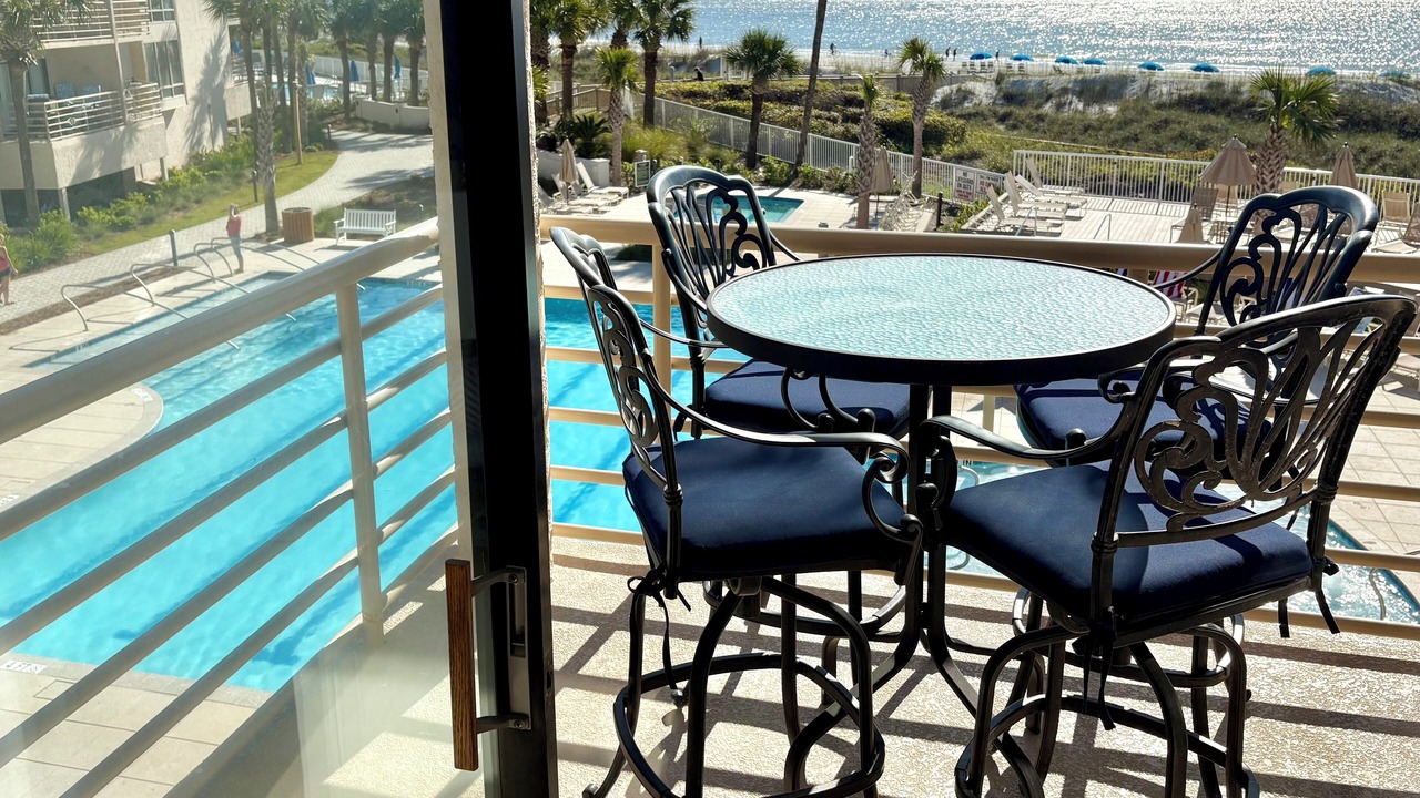 Photo of Patio Balcony in Palmetto Dunes