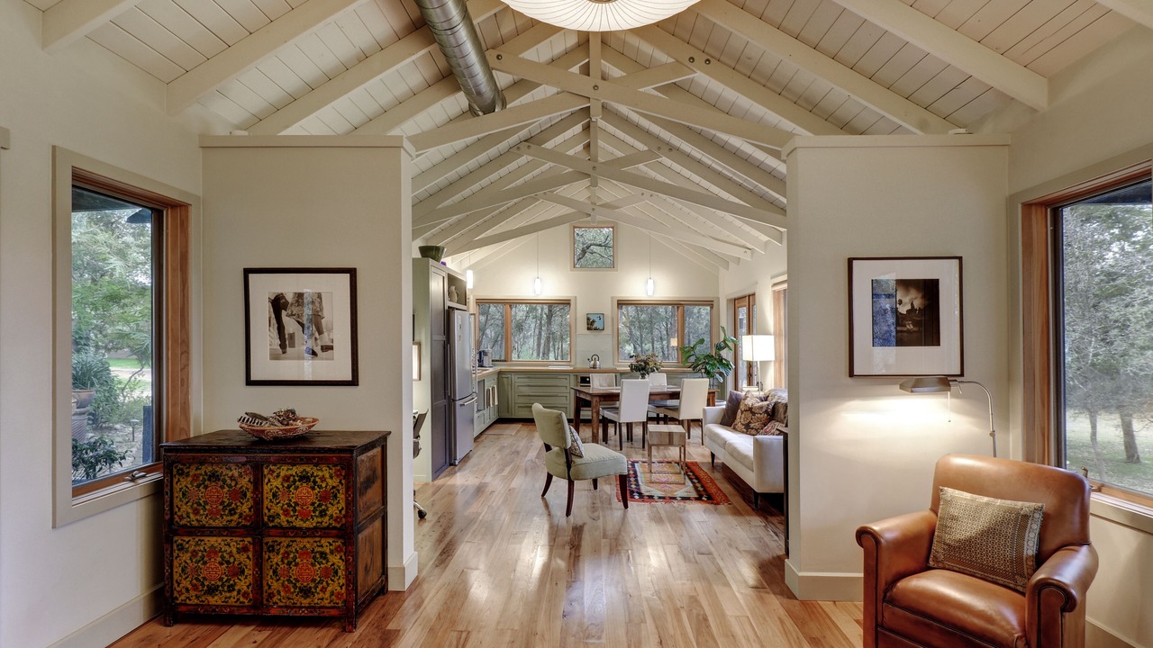 Photo of Bedroom in Long Branch Valley