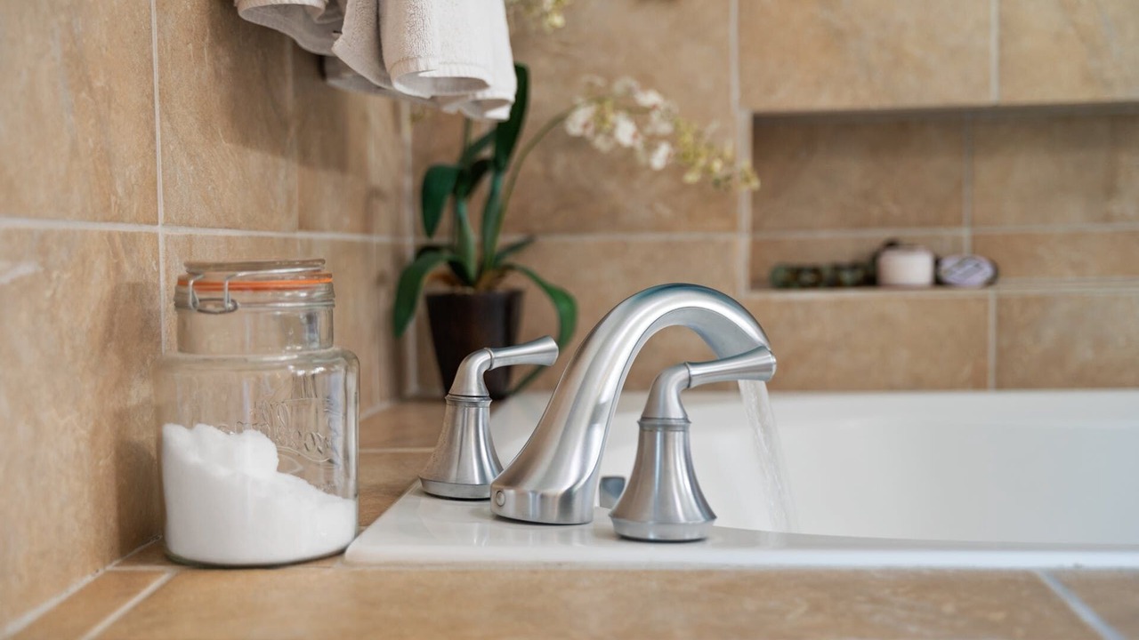 Photo of Bathroom in Austin Lake Estates