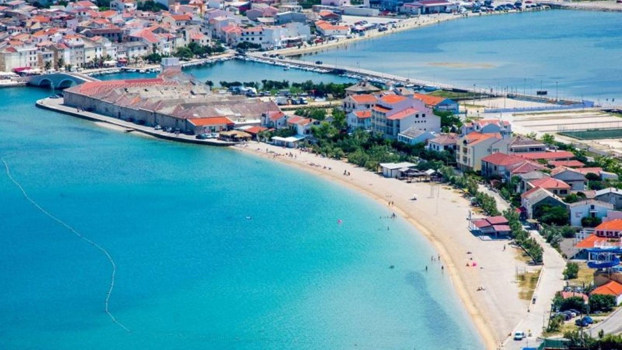 Photo of Others in Pag