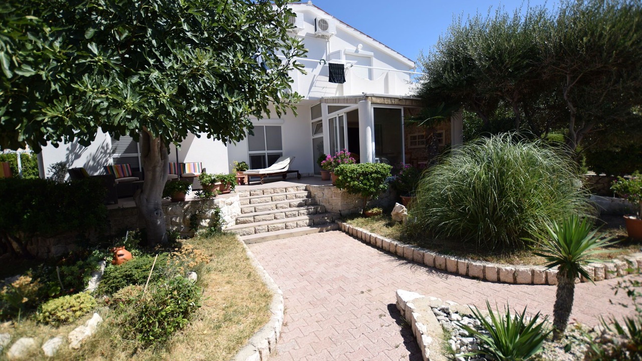 Photo of Outdoor in Pag