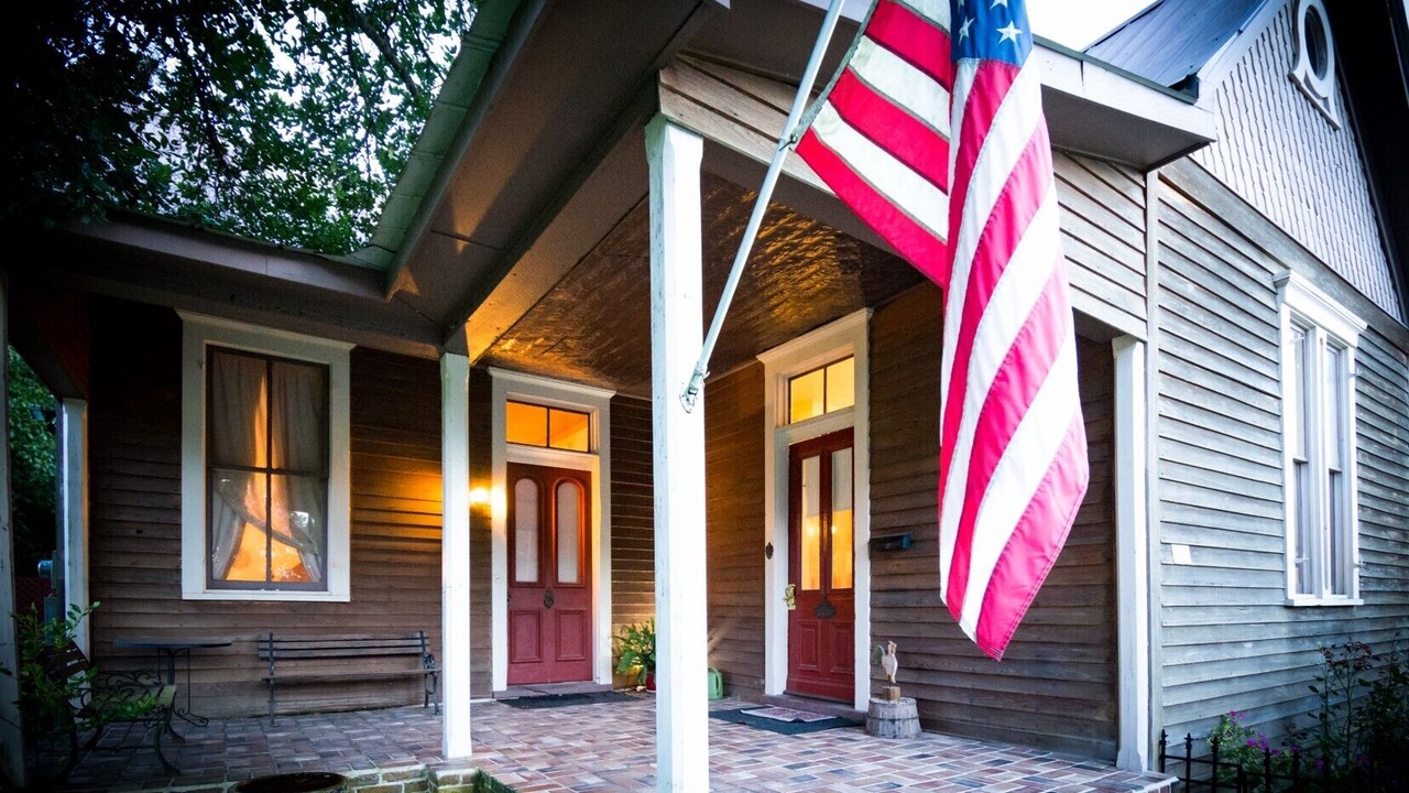 Photo of Others in Natchez