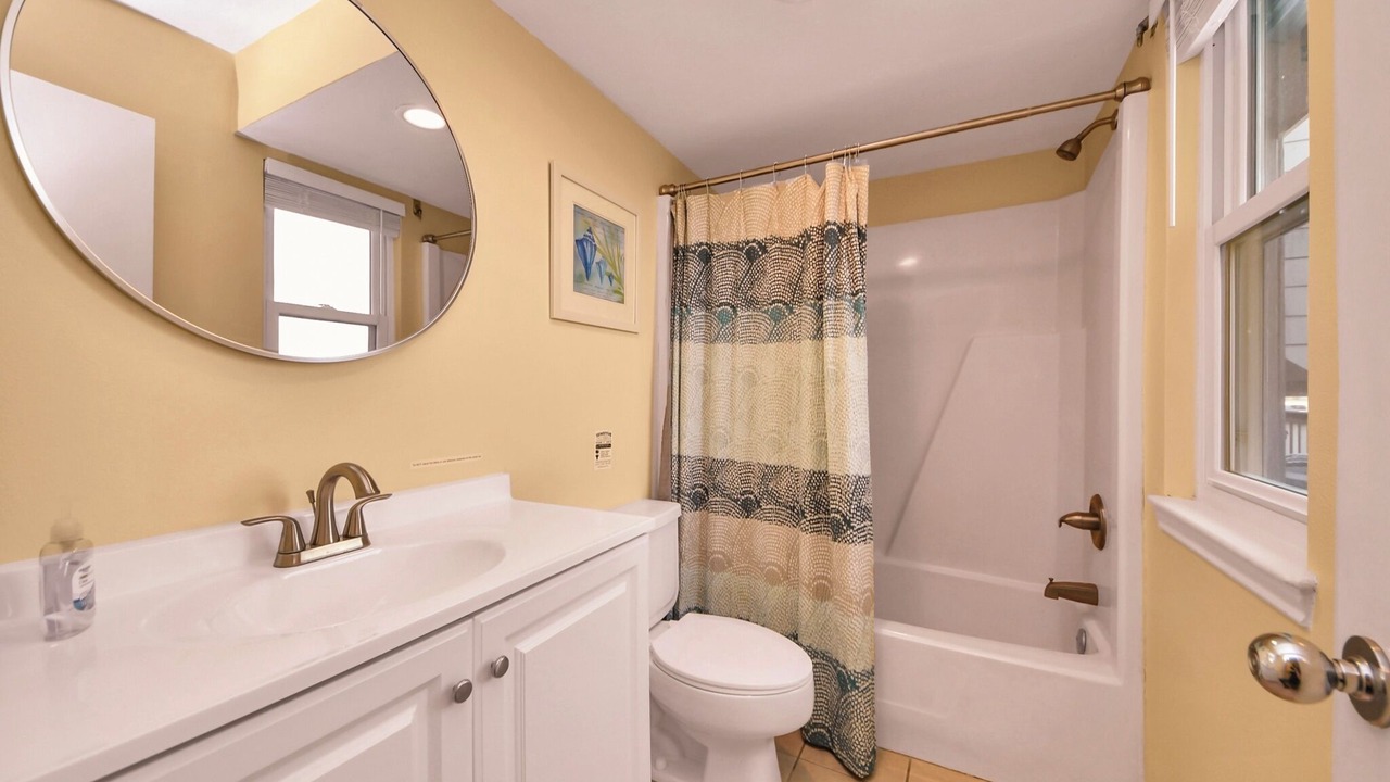 Photo of Bathroom in Galveston