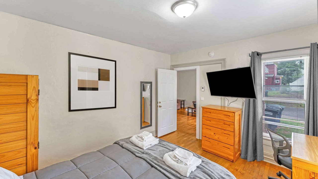 Photo of Bedroom in Oneonta