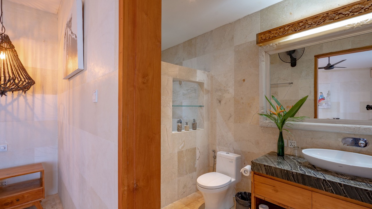 Photo of Bathroom in Jungut Batu