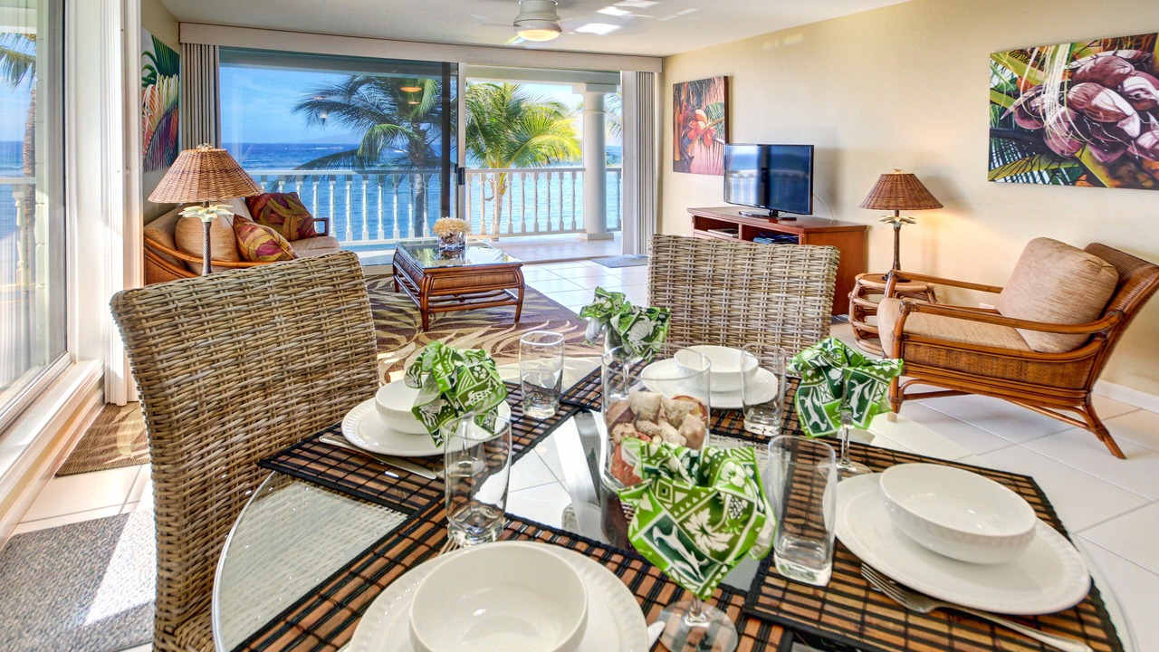 Photo of Others in Historic Lahaina Front Street